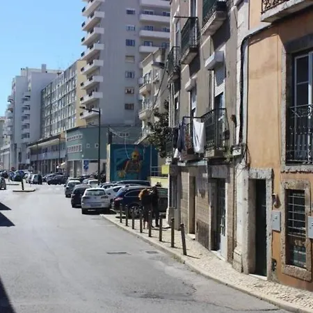 Cozy Lisbon